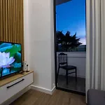 Niki\'S Apartments